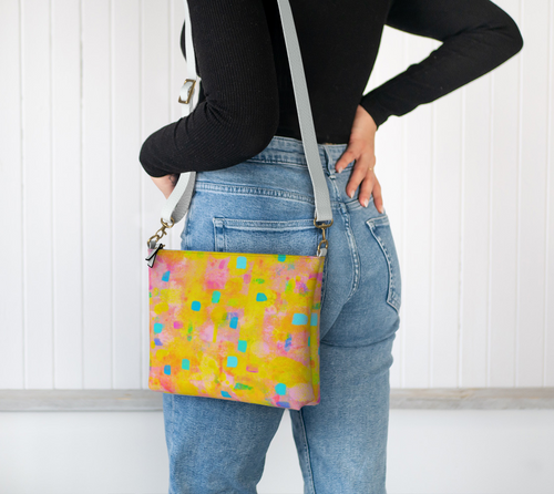 *Sunshine Day* Vegan Leather Crossbody Purse